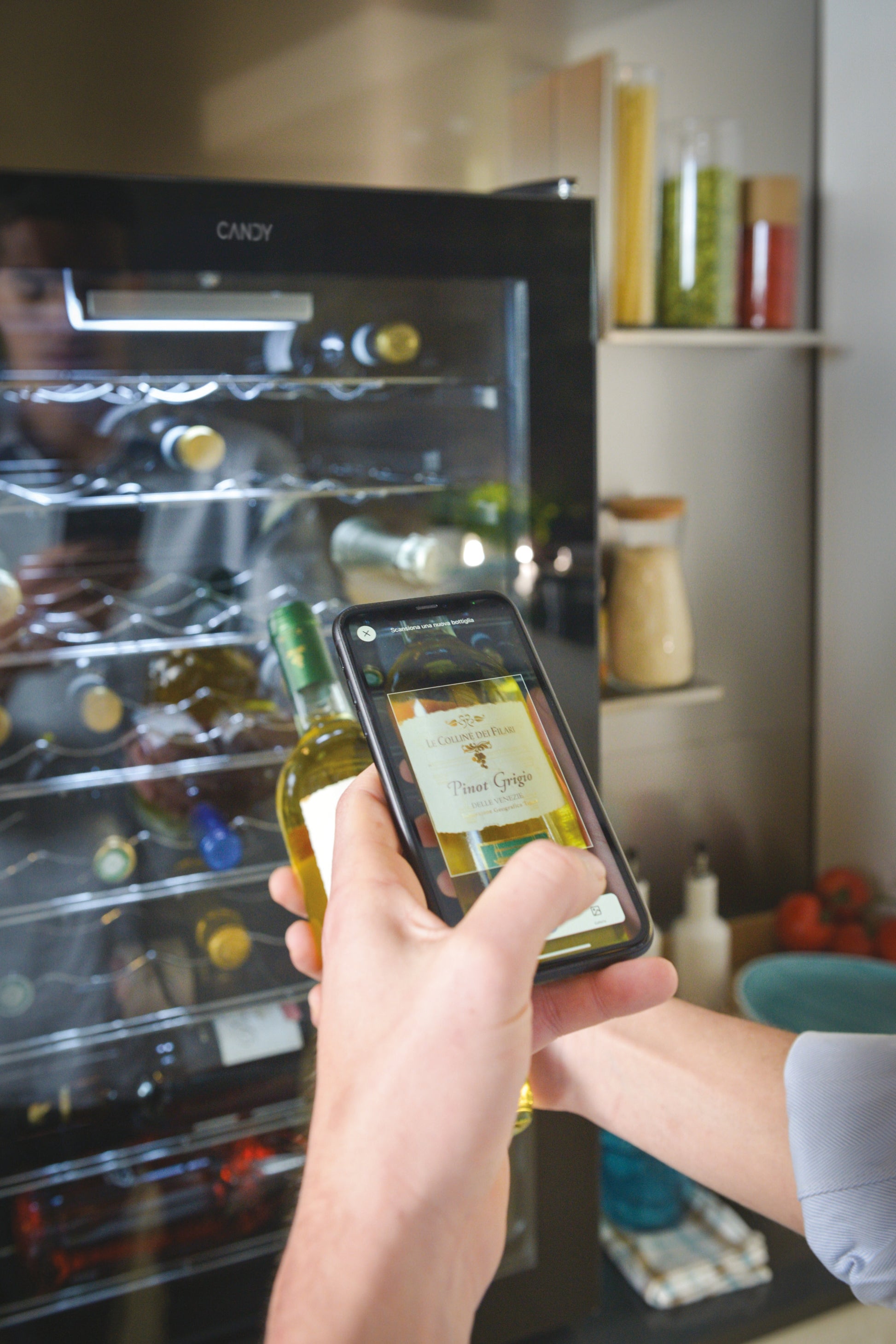 Candy DiVino CWC 150 EM/NF Cantinetta vino con compressore Libera installazione Nero 41 bottiglia/bottiglie