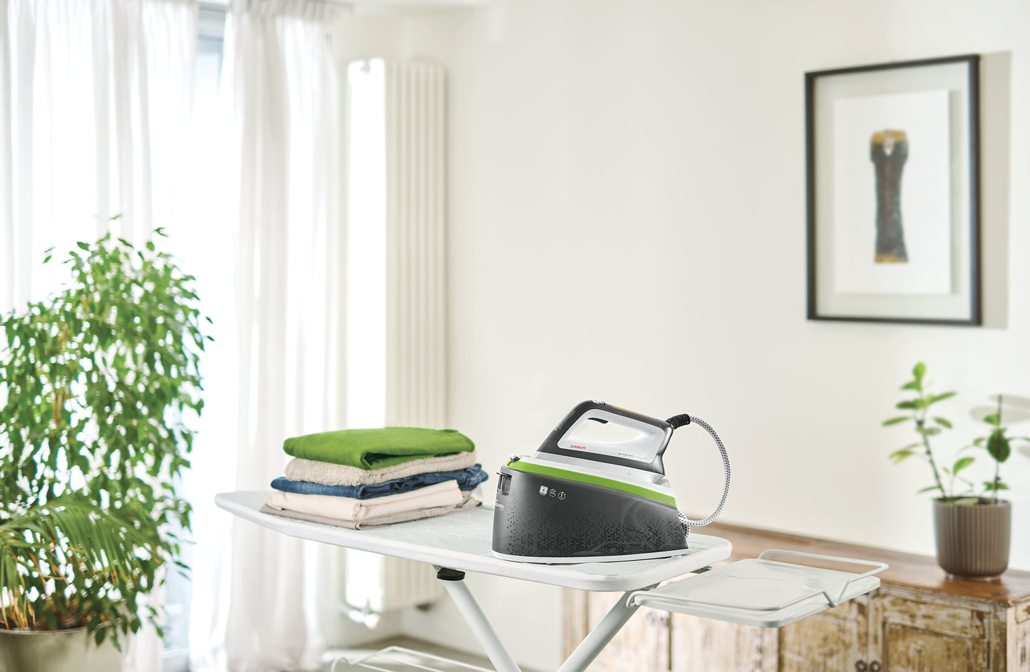 POLTI PED PLEU0267 | CASA | SISTEMI STIRANTI | FERRO CALDAIA A FREDDO | FERRO CAR.CONT.2400W 2LT VAP