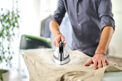 POLTI PED PLEU0267 | CASA | SISTEMI STIRANTI | FERRO CALDAIA A FREDDO | FERRO CAR.CONT.2400W 2LT VAP