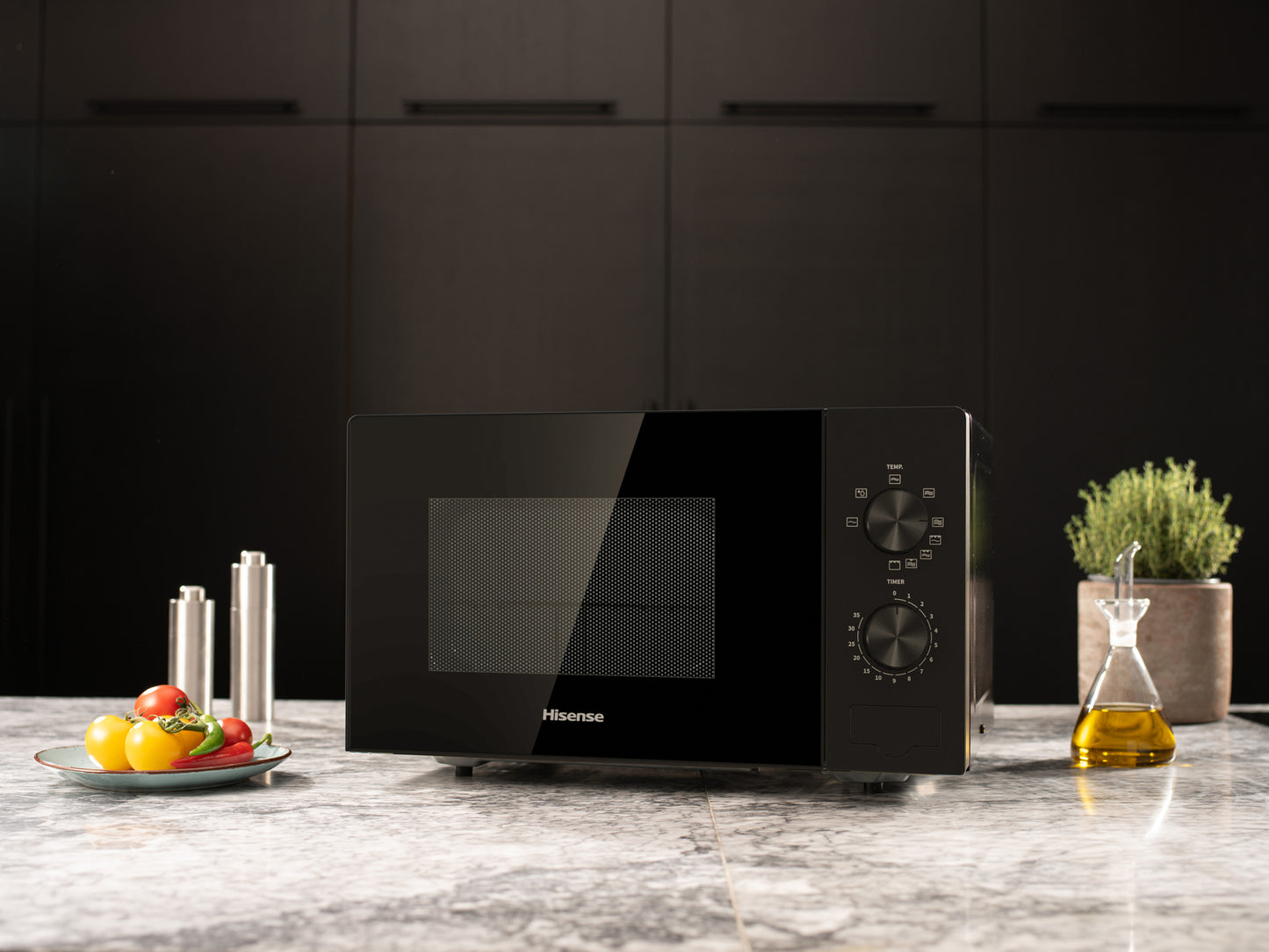 Hisense H20MOBP1G forno a microonde Nero Microonde con grill Superficie piana 20 L 700 W