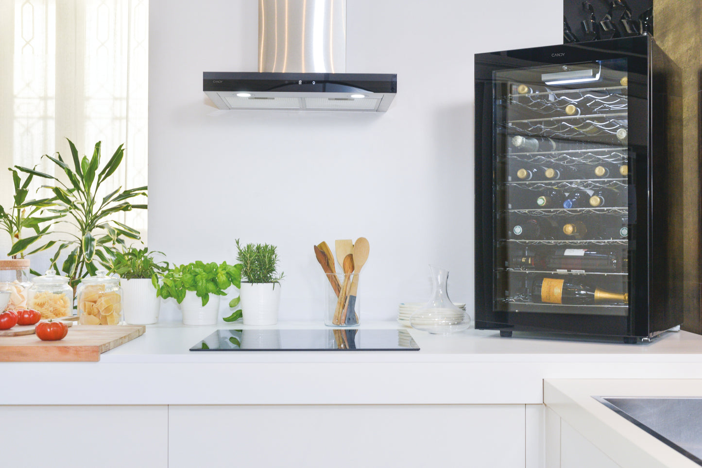 Candy DiVino CWC 150 EM/NF Cantinetta vino con compressore Libera installazione Nero 41 bottiglia/bottiglie